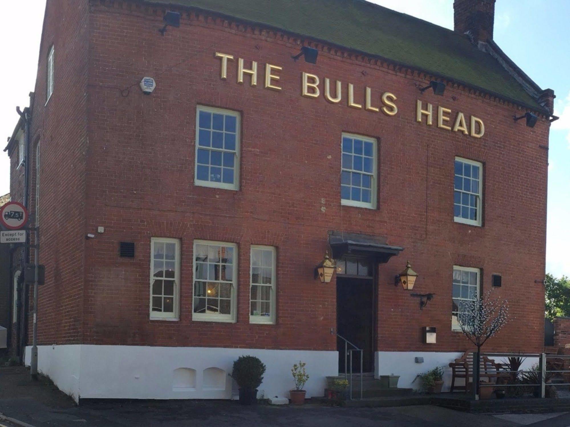 The Bulls Head Hotell Swadlincote Exteriör bild