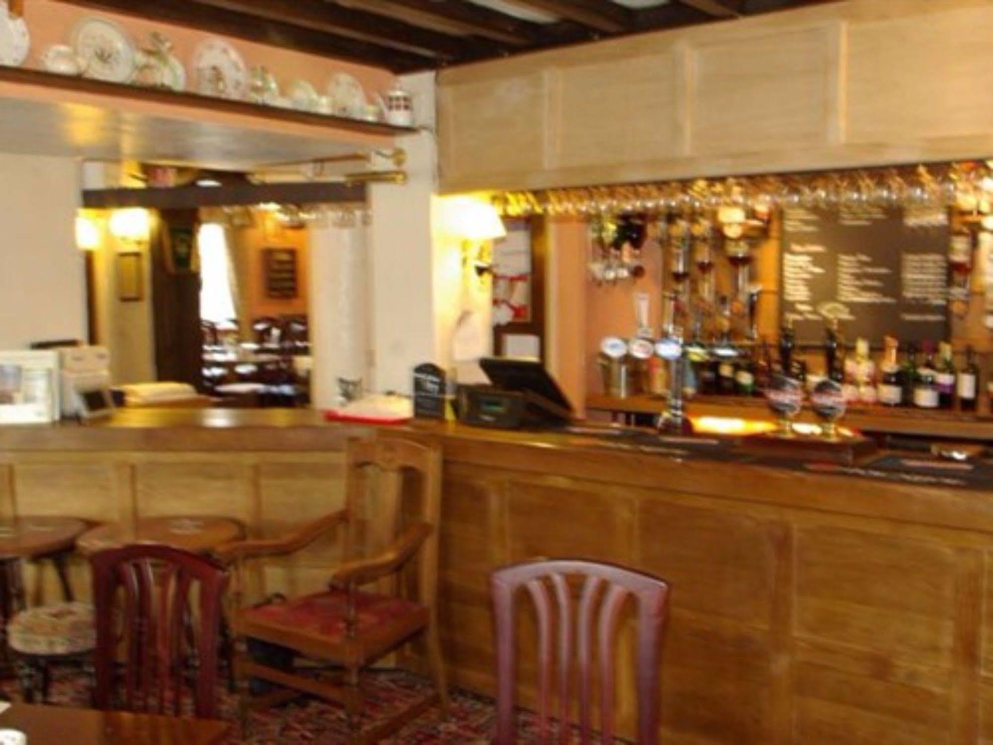 The Bulls Head Hotell Swadlincote Exteriör bild